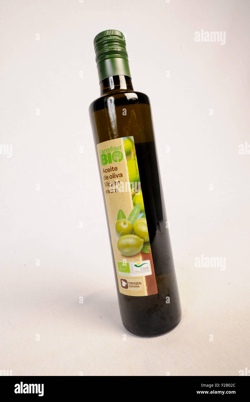 Bio Olivenöl Virgen extra von Carrefour-Aceite de Oliva Bio de Carrefour Stockfoto