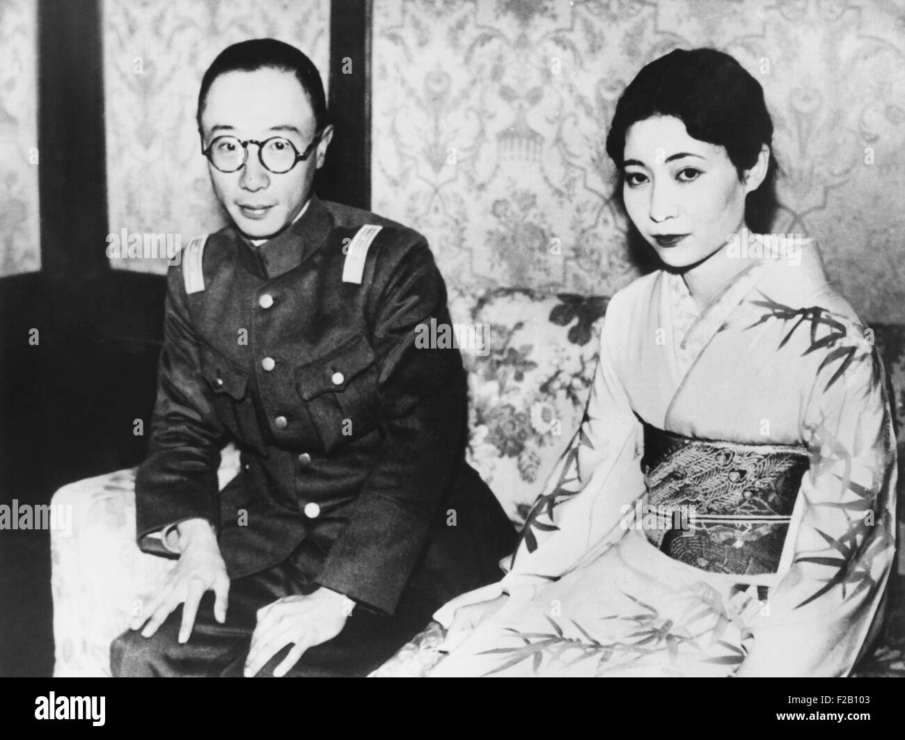 Prinz Pu Chieh, jüngere Bruder von Kaiser von Manchukuo und seine Verlobte. Miss Hiroko Saga war eine Tochter von einer der ältesten Familien Japans. 26. März 1935. (CSU 2015 9 1009) Stockfoto