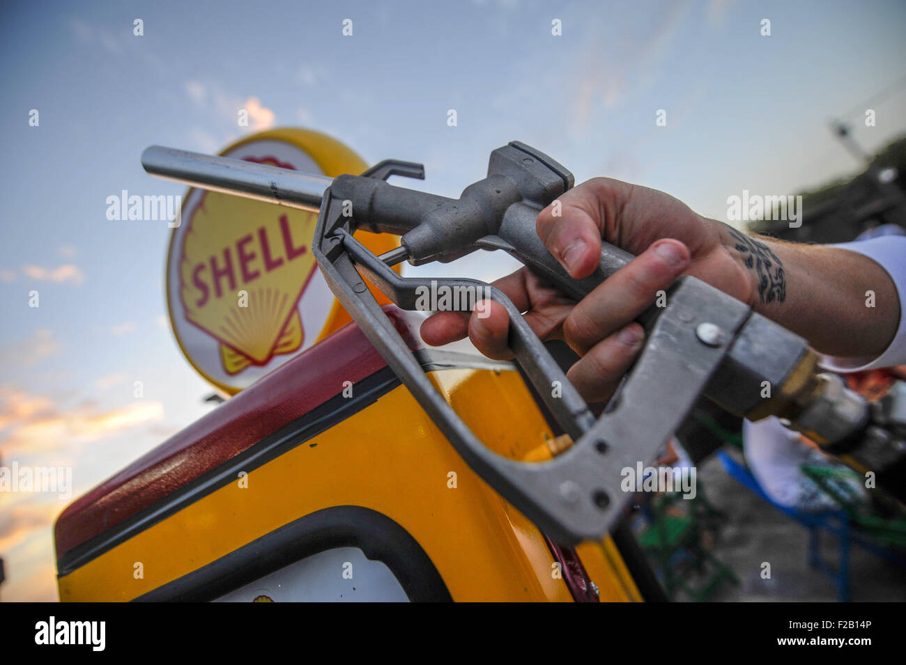Logo der Royal Dutch Shell-Logotipo De la Royal Dutch Shell Stockfoto