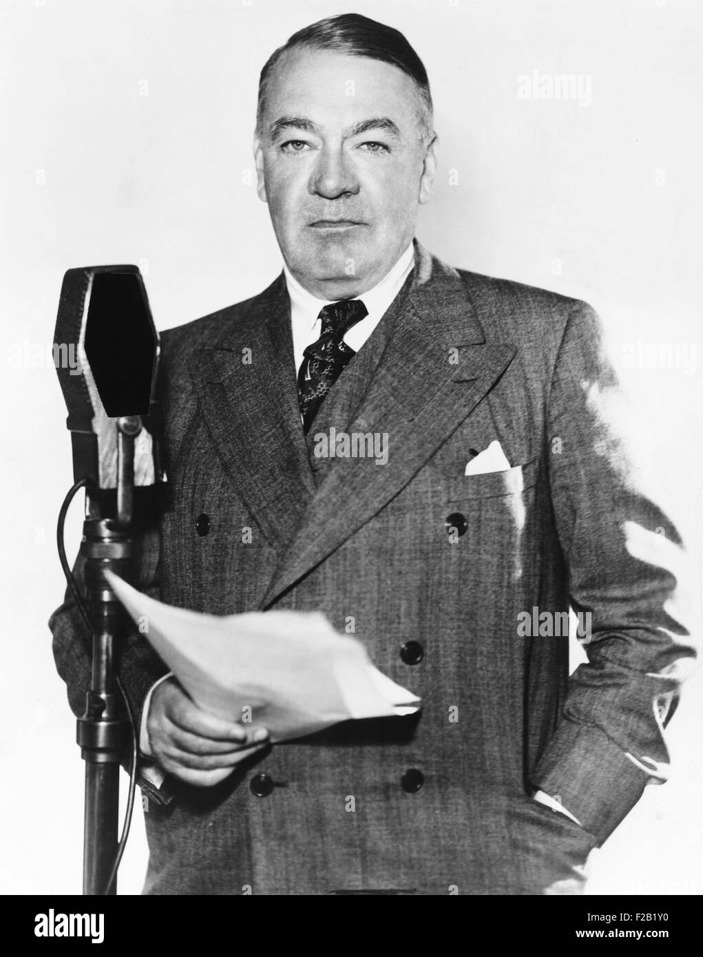 General Hugh Johnson, ehemaliger NRA-Administrator. Ca. 1940. Nach seiner Entlassung durch FDR als NRA-Administrator Johnson nahm seine Karriere als Schriftsteller Magazin und wurde syndizierten politischer Kolumnist. Bis 1939 er Isolationismus gebilligt und unterstützt Republikaner Wendell Willkie für das Präsidentenamt im Jahr 1940. (CSU 2015 7 389) Stockfoto