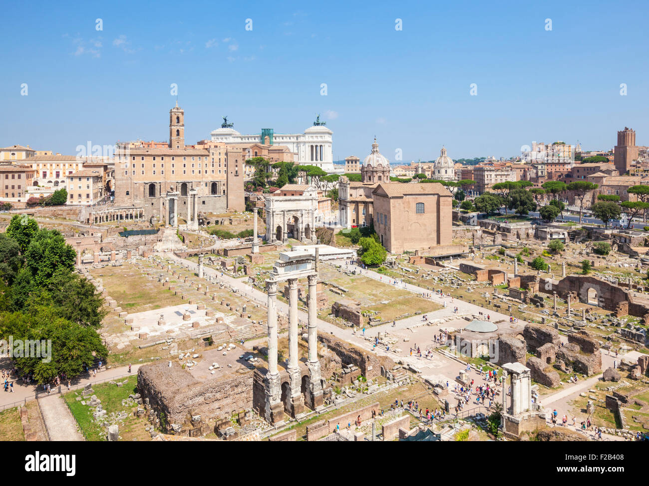 Das Forum Romanum und Skyline von Rom aus der Sicht des Palatin Rom Italien Roma Lazio Italien EU Europa Stockfoto