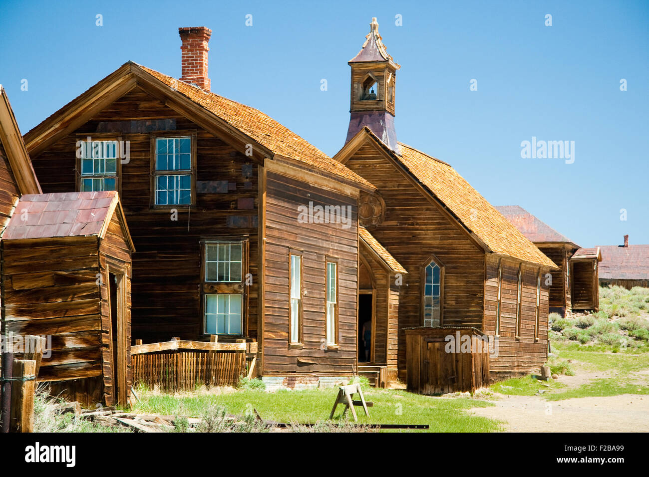 Nahaufnahme der alten hölzernen Gebäude Bestandteil einer kalifornischen Goldminen-Geisterstadt Bodie Historic Park. Stockfoto