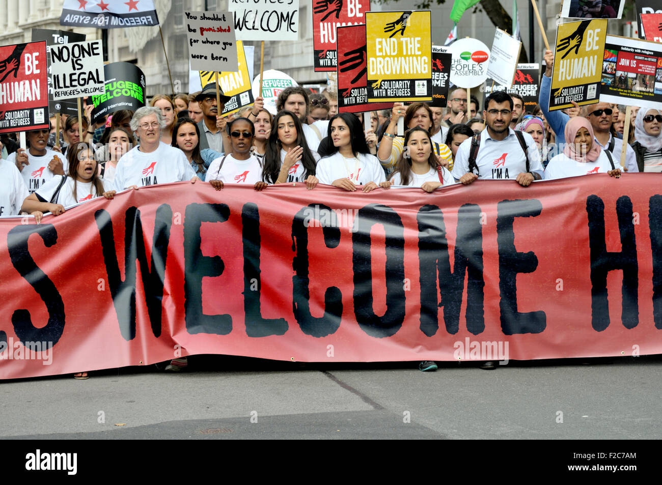 London, 12. September 2015. "Flüchtlinge willkommen hier" Rallye, marschieren von Marble Arch, Parliament Square Stockfoto