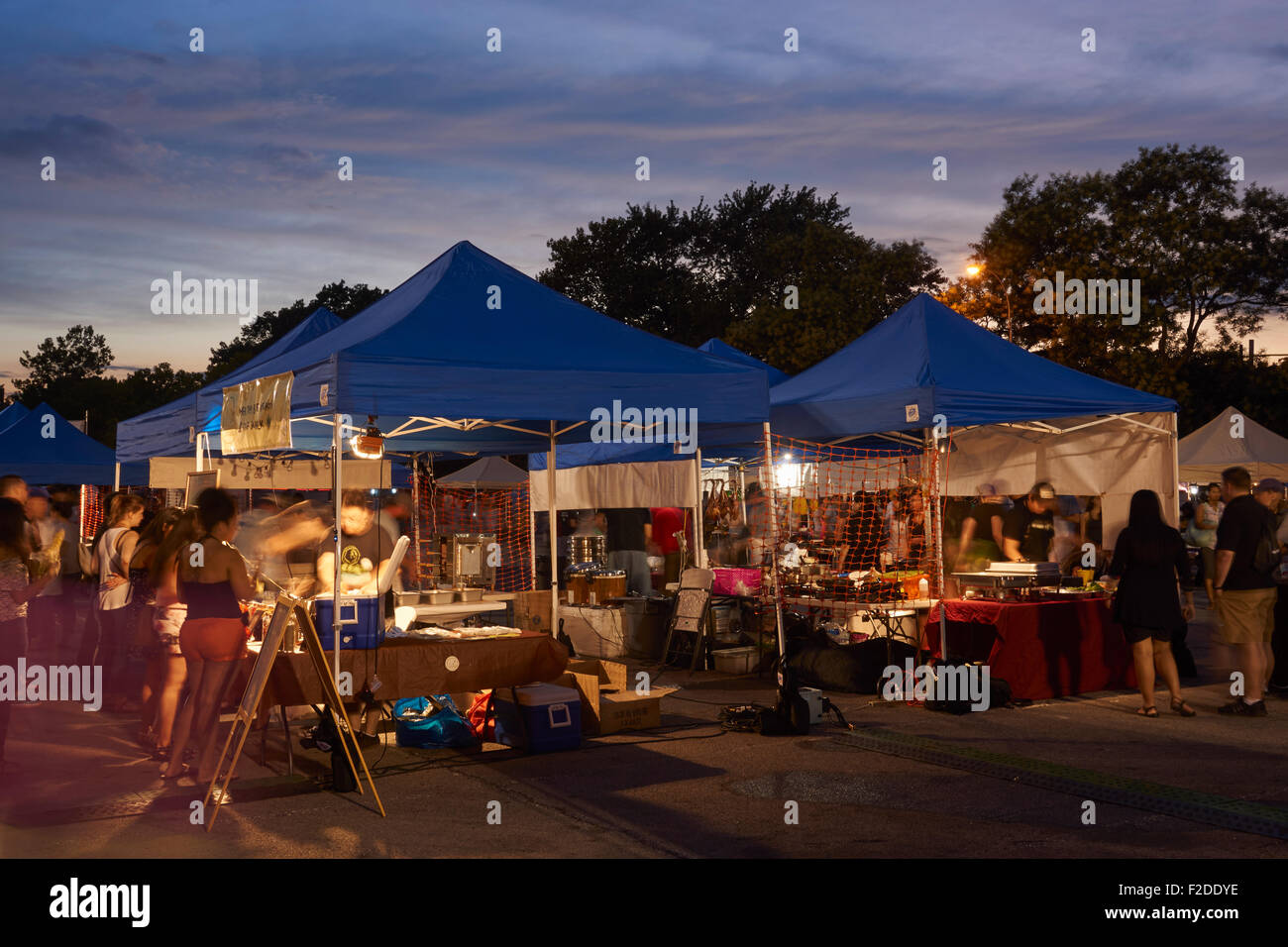 Der Queens internationalen Nachtmarkt in Flushing, New York, USA Stockfoto