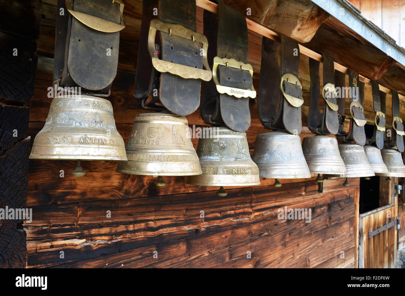 Traditionelle Schweizer Kuhglocken Stockfoto