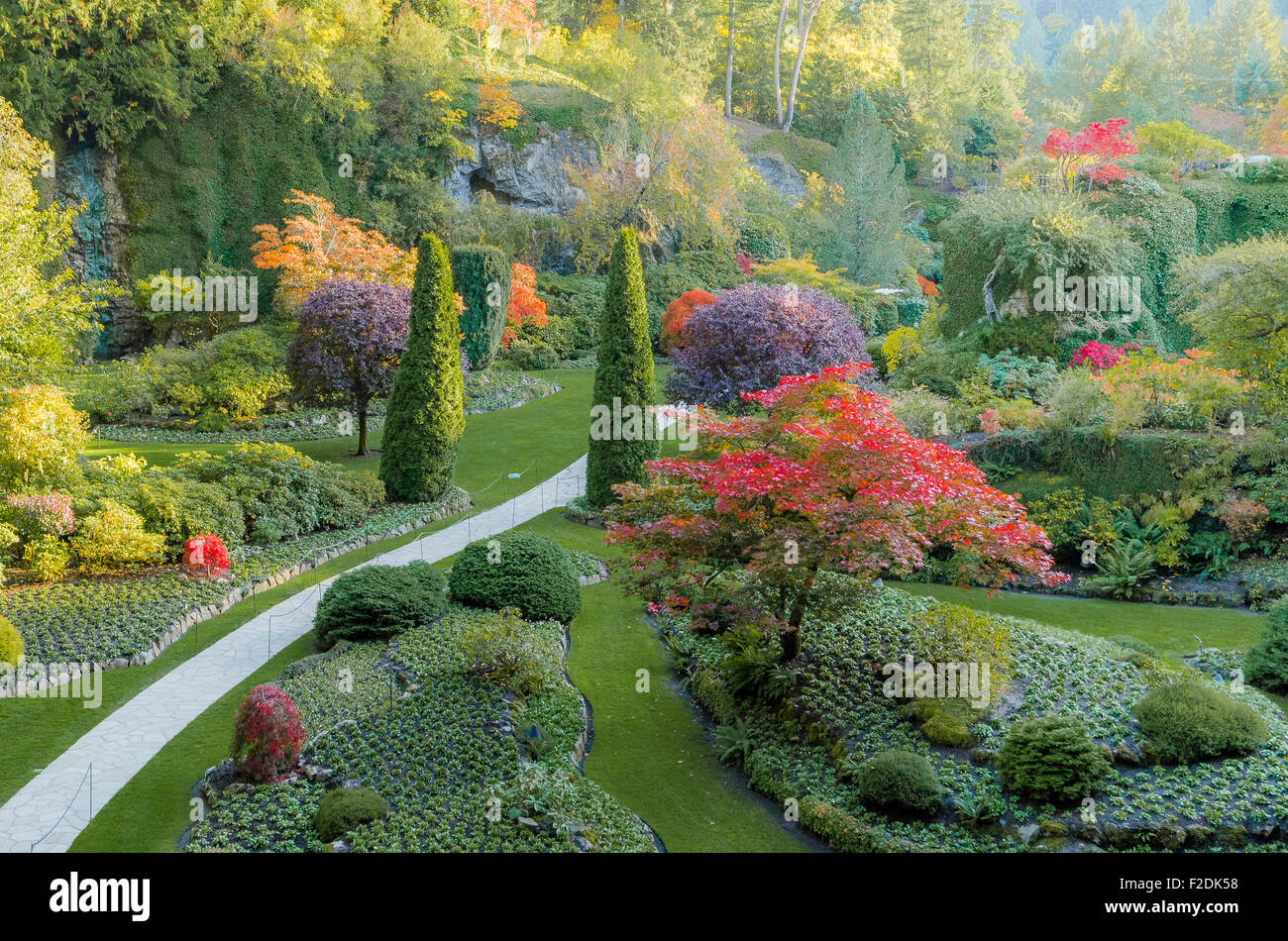 Der versunkene Garten, Butchart Gardens, Brentwood Bay, Vancouver Island, British Columbia, Kanada Stockfoto