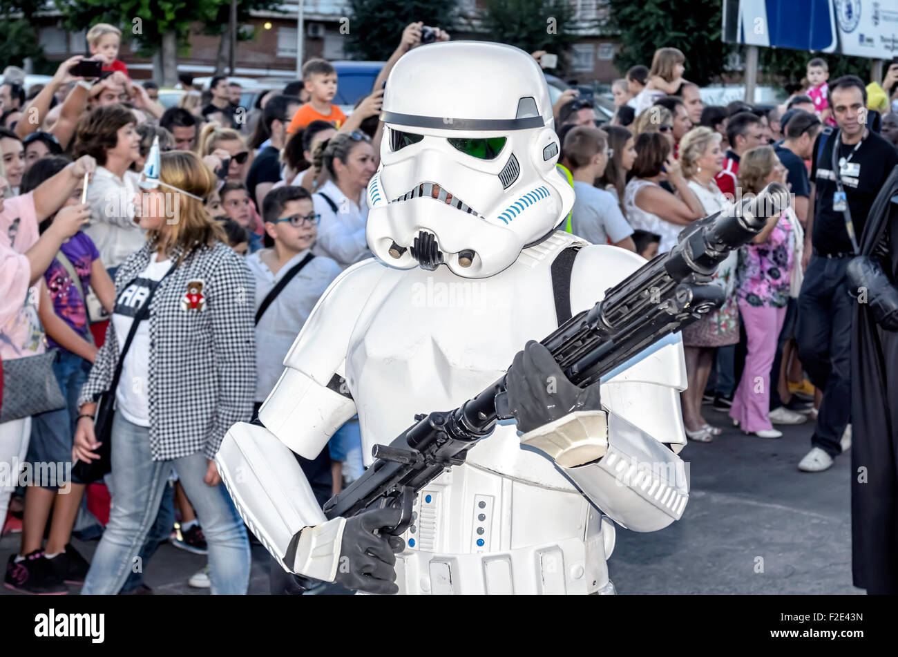 VII Trainingstag der spanischen Garnison 501st Legion, - StarWars-. Unbekannter Mann verkleidet von - Stormtrooper ANH Stunt-. Stockfoto