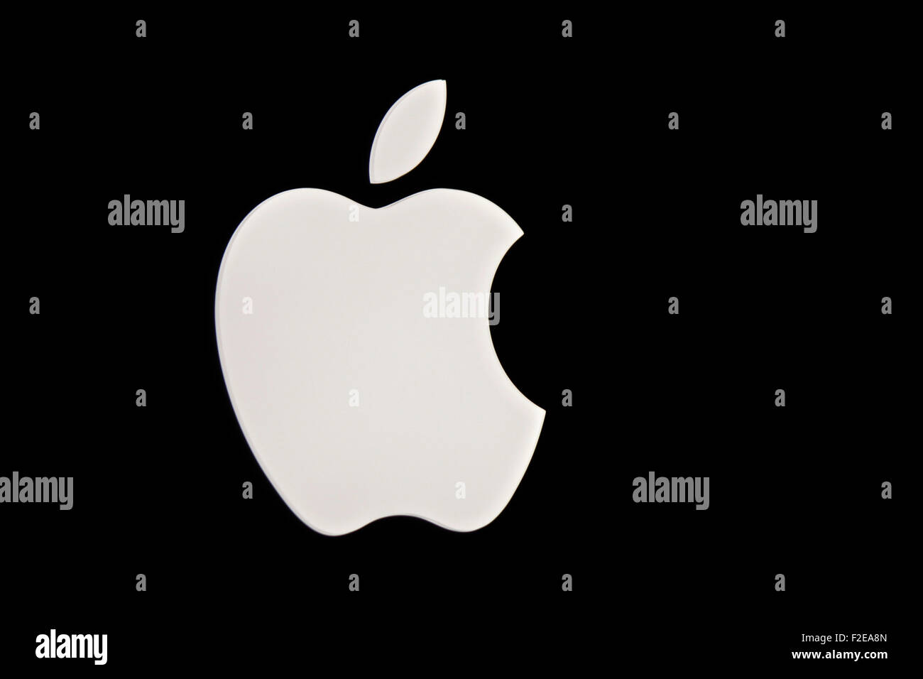 NOVEMBER 2013 - BERLIN: Marken: das Logo des Technologie-Unternehmens "Apple", Berlin. Stockfoto