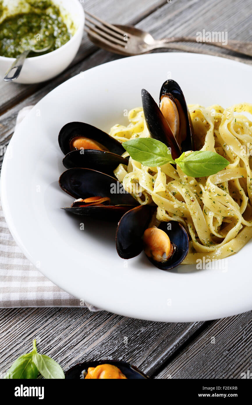Italienische Pasta mit Meeresfrüchten, Essen Stockfoto