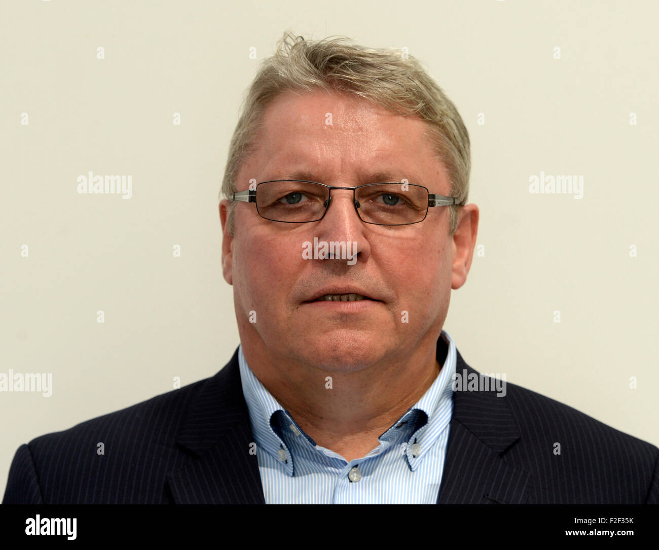 Umsatz des Mitglieds, die Unternehmen der Assoziation der Tschechischen Luftfahrtindustrie stieg im Vorjahr um fast 15 Prozent auf Kc11.9bn und Kc10.5bn des Betrags wurden exportiert, die Gütegemeinschaft Vertreter sagte heute, am Donnerstag, 17. September 2015, während der Feierlichkeiten von 20 Jahren seit der Einrichtung der Firma LA Composite. LA-Composite, das liefert composite-Bauteilen und sets für Airbus-Flugzeuge und Helikopter Agusta-Westland, steigerten den Umsatz um 18 Prozent auf Kc185m letztes Jahr und seinen Gewinn erreicht Kc8m. Die Luftfahrtindustrie in der Welt wächst jährlich um rund 10 bis 12 Prozent. Auf dem Foto LA Compo Stockfoto