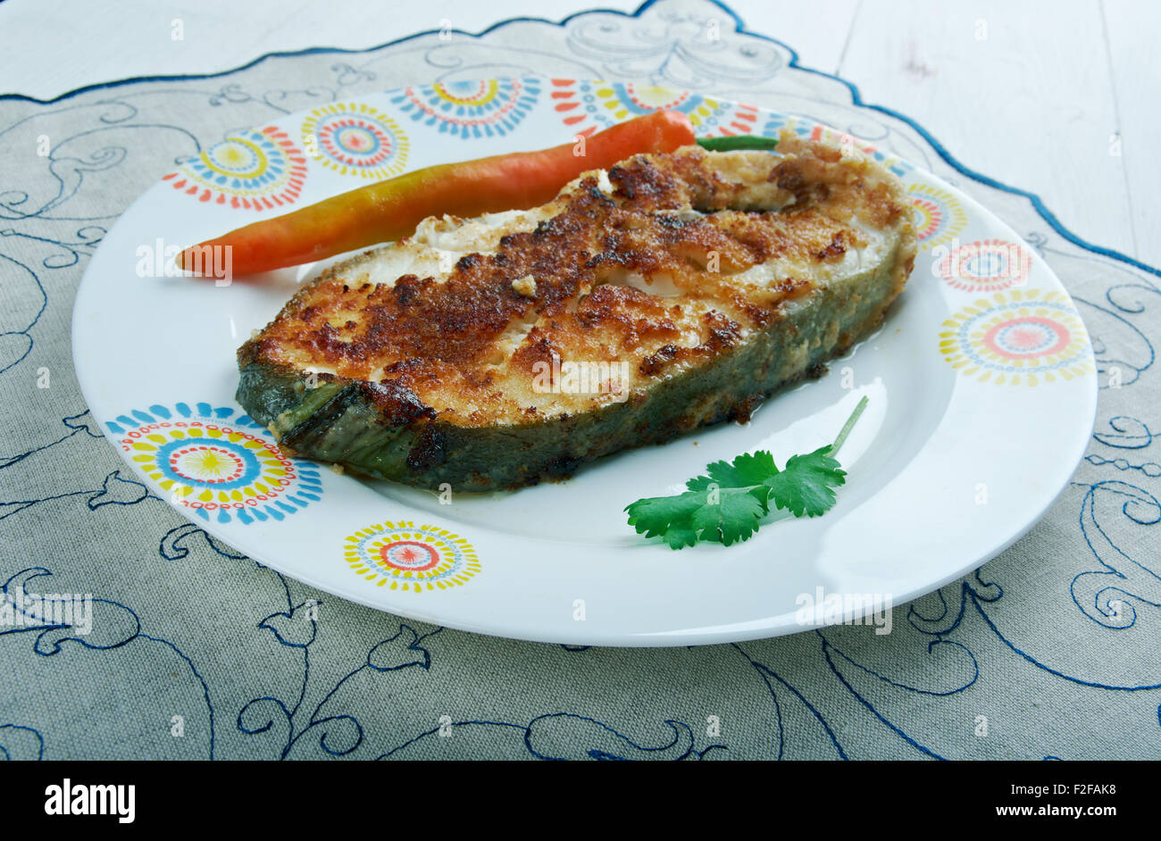 Südafrikanische Fisch - Pfanne gebraten Knoblauch Kingklip Stockfoto