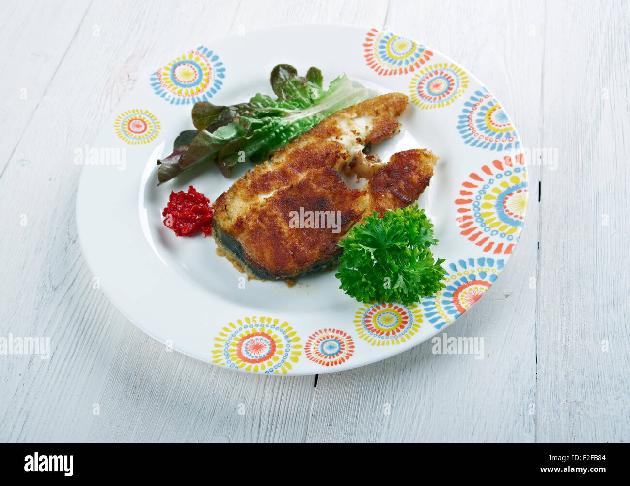 Kenam - gebratener Fisch. Ghanaische Essen Stockfoto