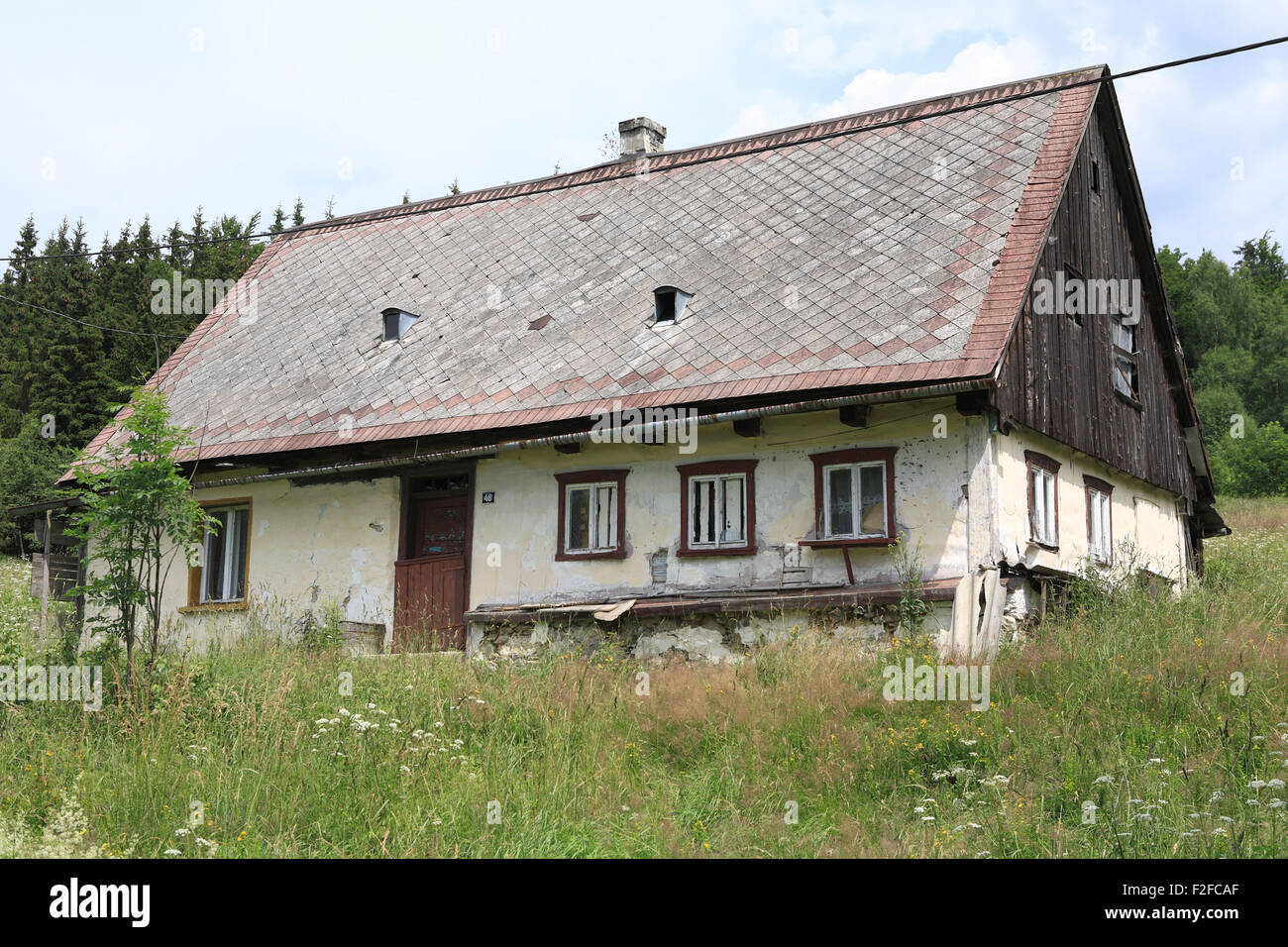 Alte Leere Schlesischen Haus Im Wald Jarkowice Ehemaligen