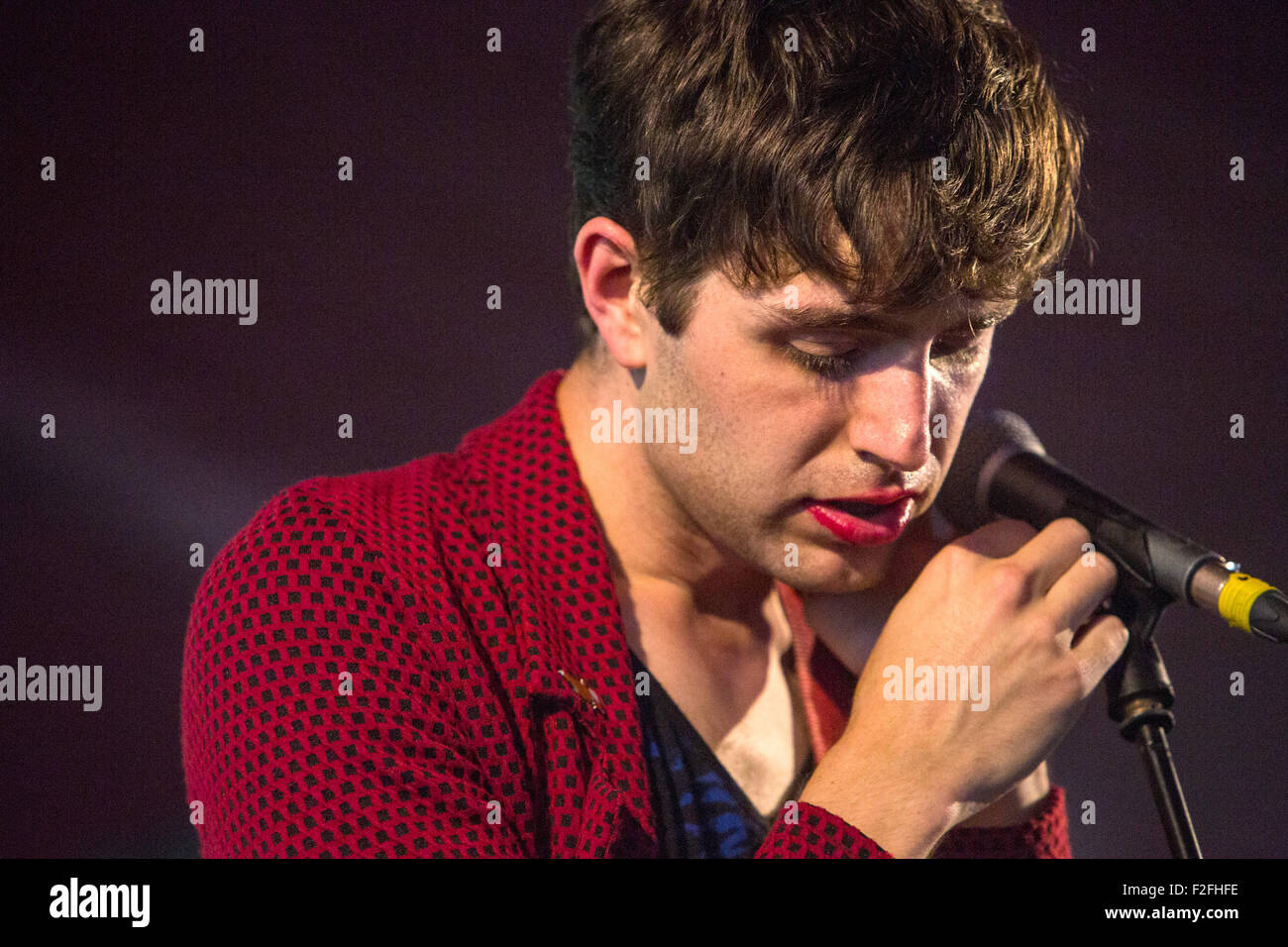 Latitude Festival 2015 - Tag 2 Mitwirkende: Ezra Furman wo: Southwold, Vereinigtes Königreich bei: 17. Juli 2015 Stockfoto