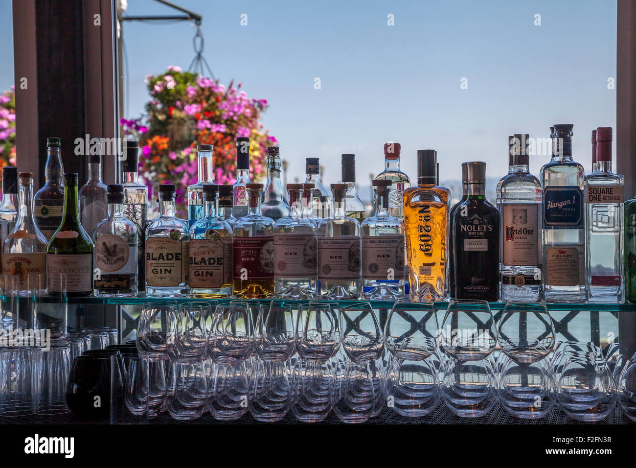 Eine Bar Restaurant am Pier 7 in Embarcadero, San Francisco, Kalifornien, USA Stockfoto