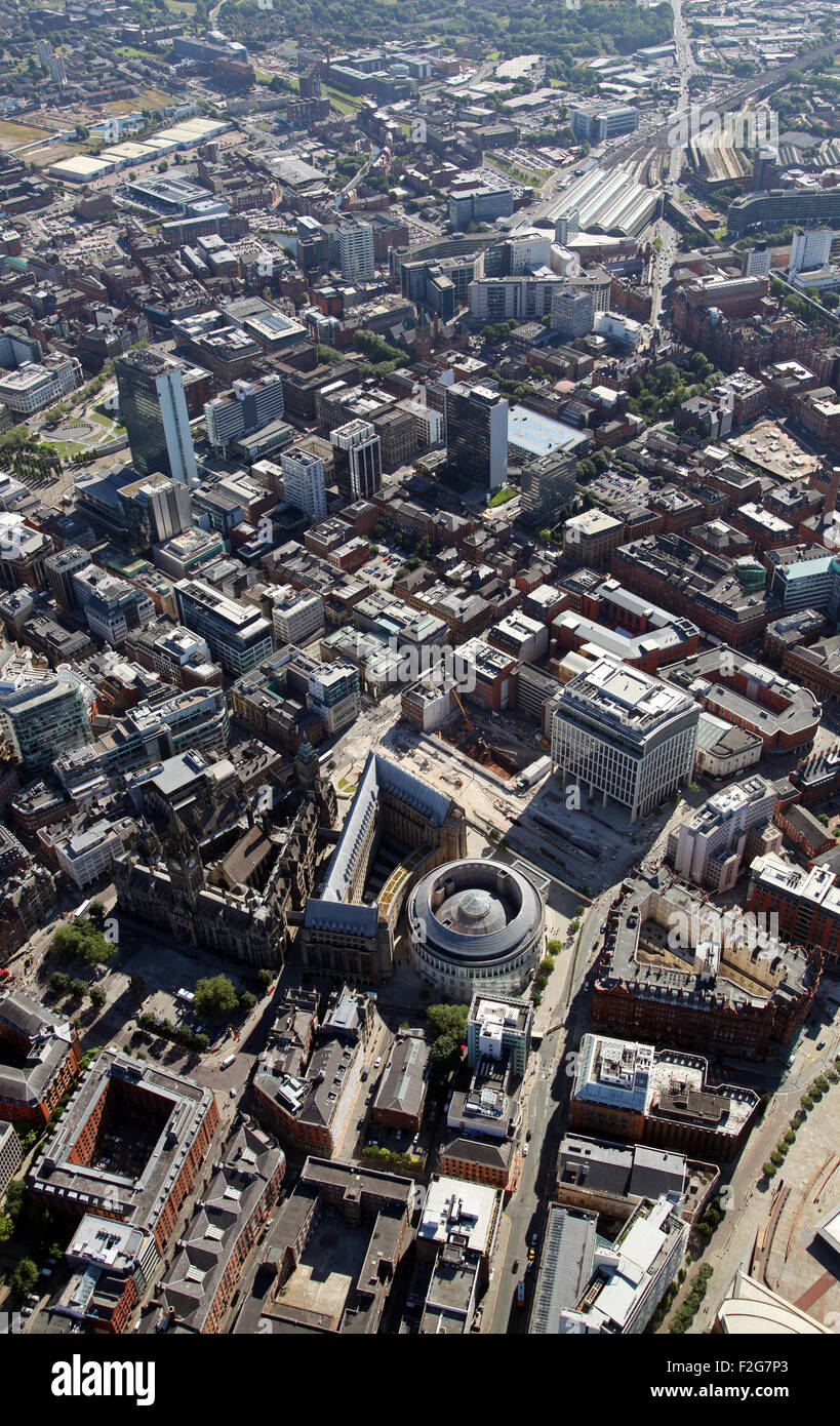 Luftaufnahme von Manchester City Centre vom Rathaus zurück zum Piccadilly Station, UK Stockfoto