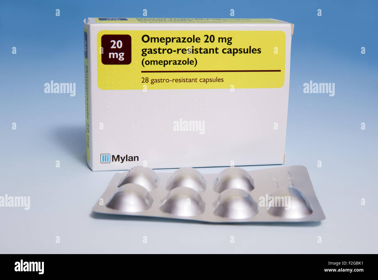 Schachtel mit 20 MG Omeprazol, helfen bei der Behandlung von Magen Geschwüre-magensaftresistente Tabletten Stockfoto