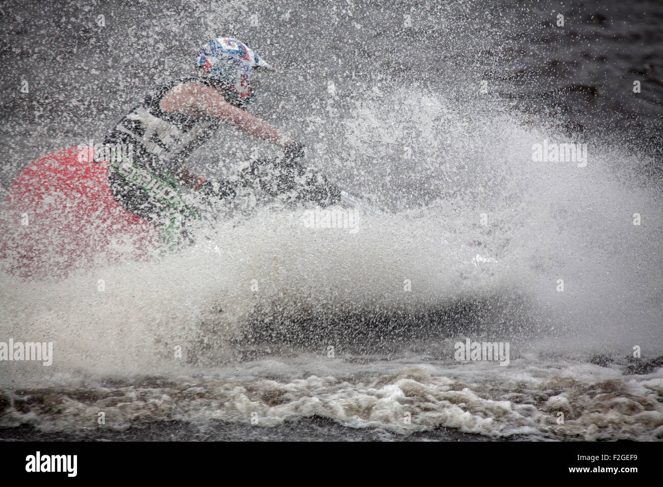 Cholmondeley Pageant of Power. Jet-Ski racing auf Cholmondeley See, während die Cholmondeley Pageant of Power. Stockfoto