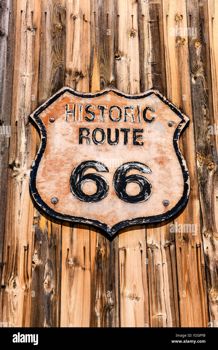 Vintage Route 66 U.S. Wegweiser in Tucumcari, New Mexico Stockfoto Vintage Route 66 U.S. Wegweiser in Tucumcari, New Mexico Stockfoto