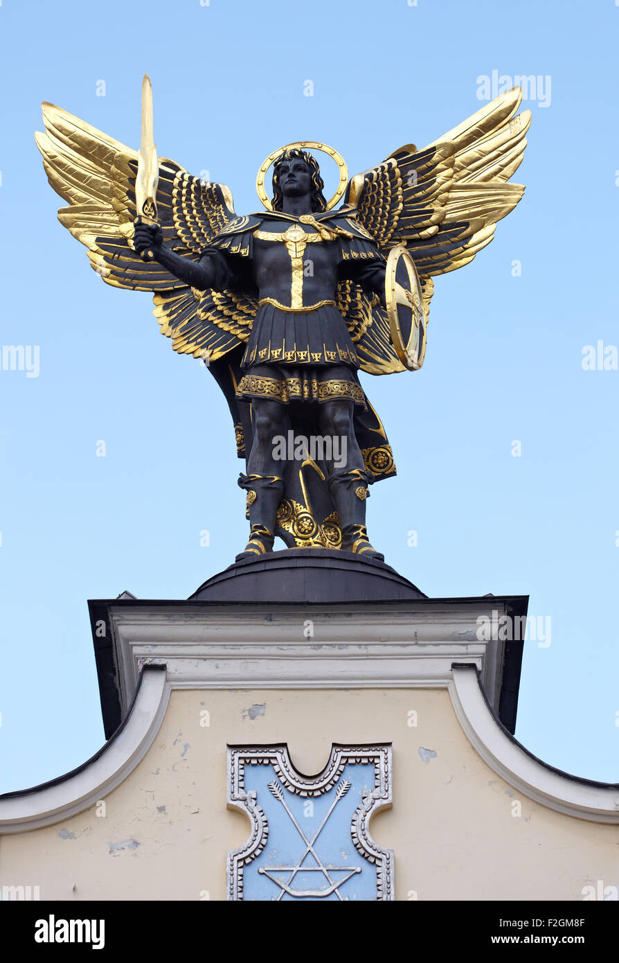 Erzengel Michael Schutzheiligen von Kiew in Unabhängigkeit Quadrat, Kiew Stockfoto