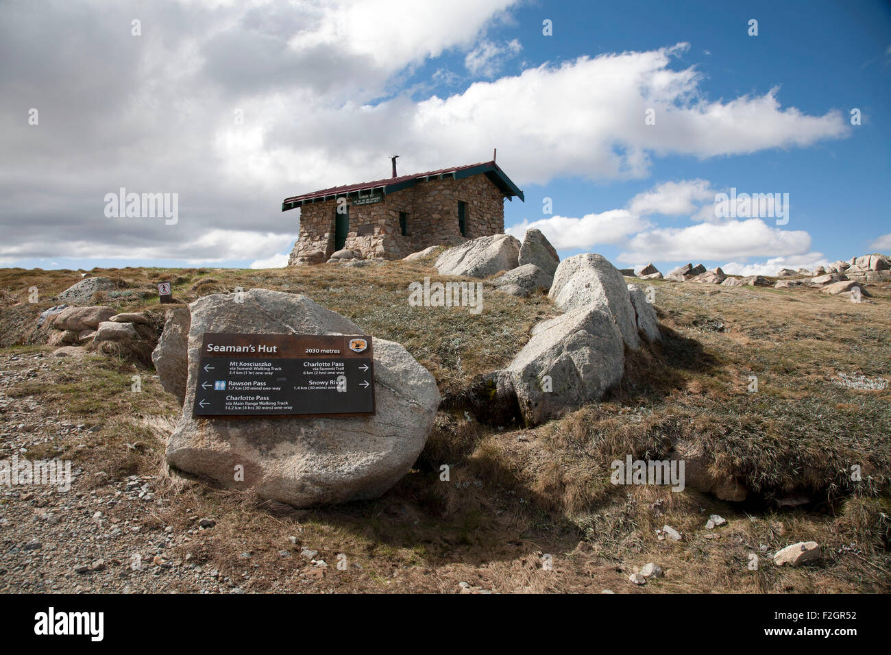 Seemanns-Hütte ist eine Almhütte und Gedenkstätte befindet sich im Kosciuszko National Park New South Wales, Australien. Stockfoto