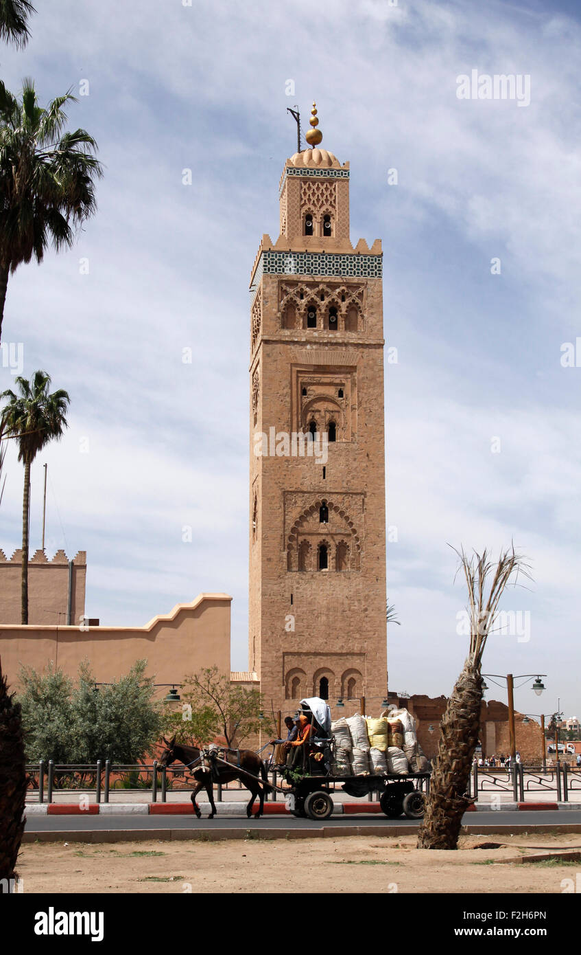 Minarett der Koutoubia-Moschee in Marrakesch, Marokko Stockfotografie ...