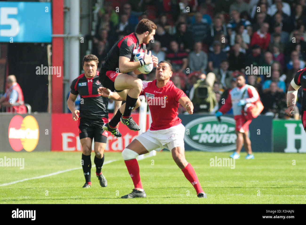 Rugby-Weltmeisterschaft 2015 - Tonga gegen Georgien haben ihr erste Spiel in der WM Spiel im Kingsholm Stadium Gloucester statt Stockfoto