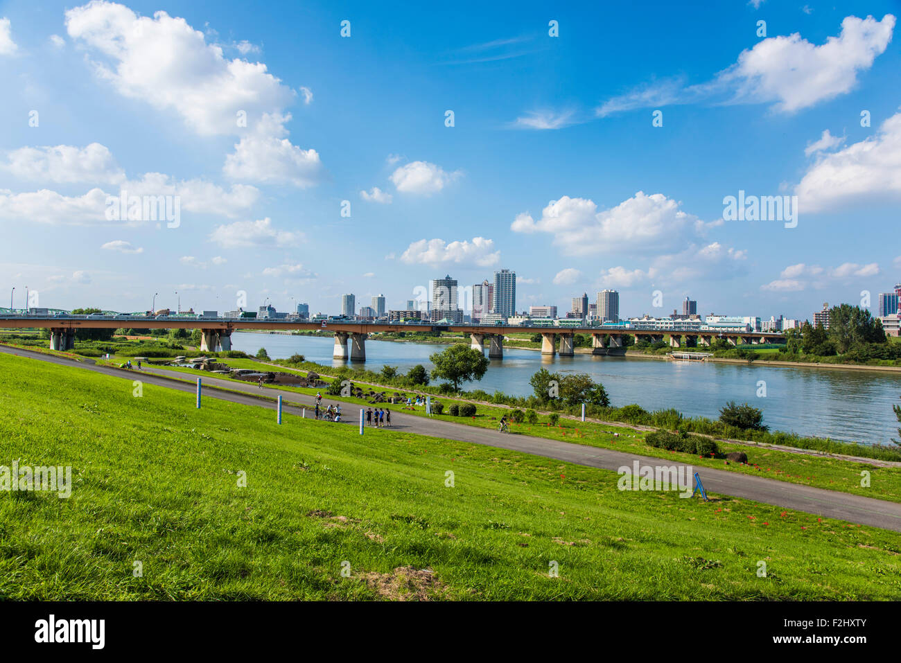 Arakawa fluss und shinarakawaohashi Fotos und Bildmaterial in hoher