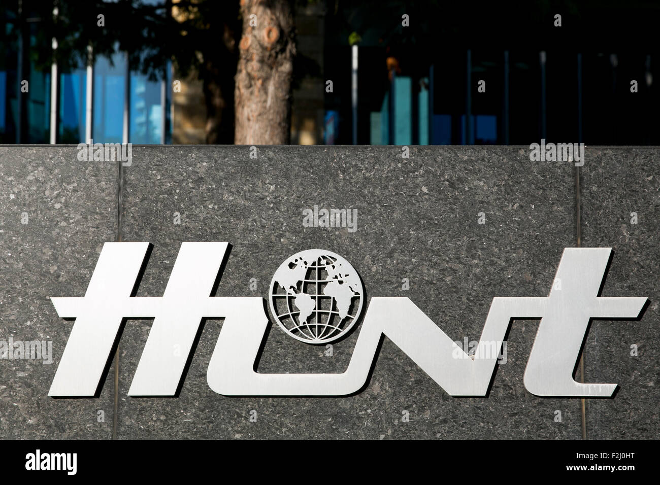 Ein Logo Zeichen außerhalb der Hauptsitz der Hunt Oil Company in Dallas, Texas am 13. September 2015. Stockfoto