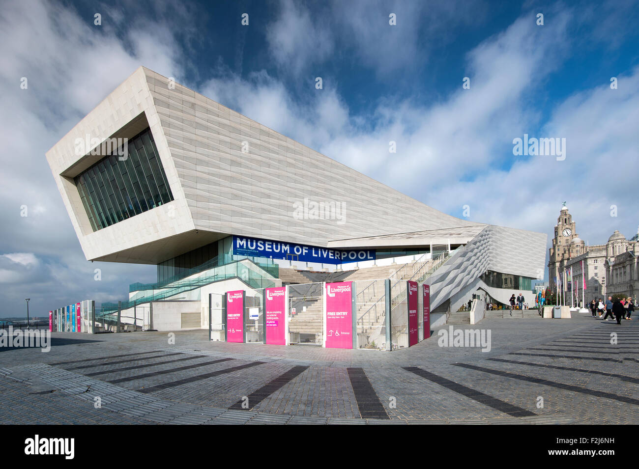 Das Museum von Liverpool, der Pier Head, Liverpool Waterfront, Liverpool, Merseyside, Großbritannien Stockfoto