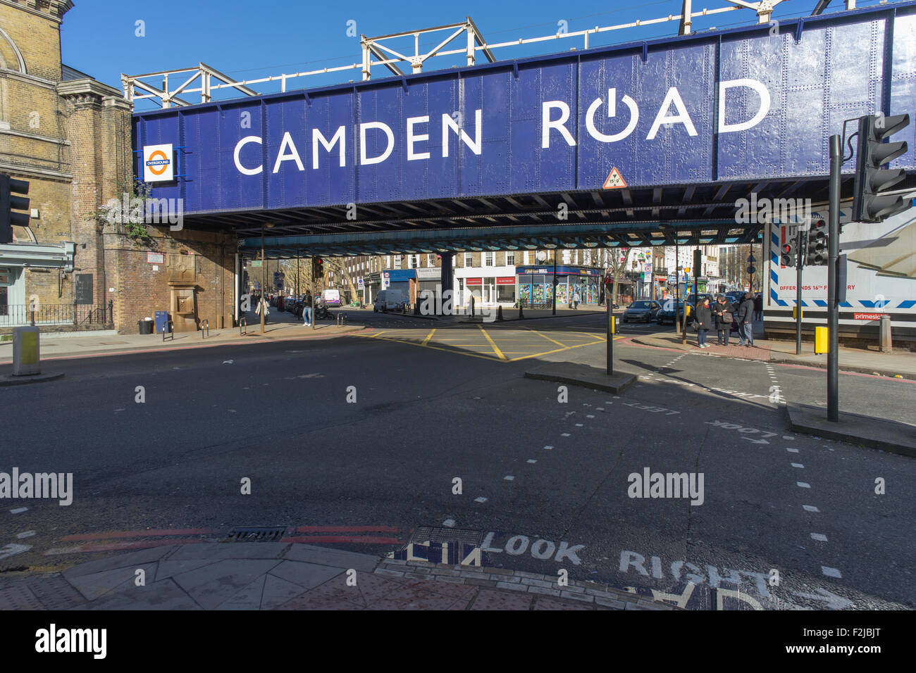 Camden Road London Overground Brücke bei Camden Town London England Stockfoto