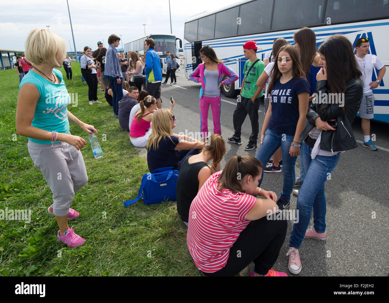 Serbische Kroatische Grenze Stockfotos Und Bilder Kaufen Alamy