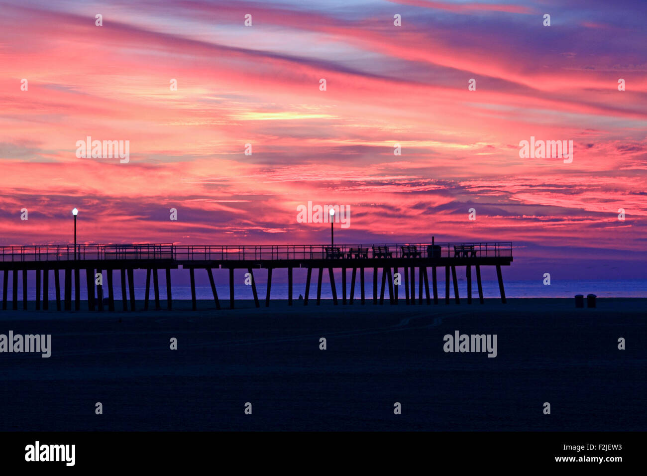 Sonnenaufgang in Wildwood Crest New Jersey, USA Stockfoto