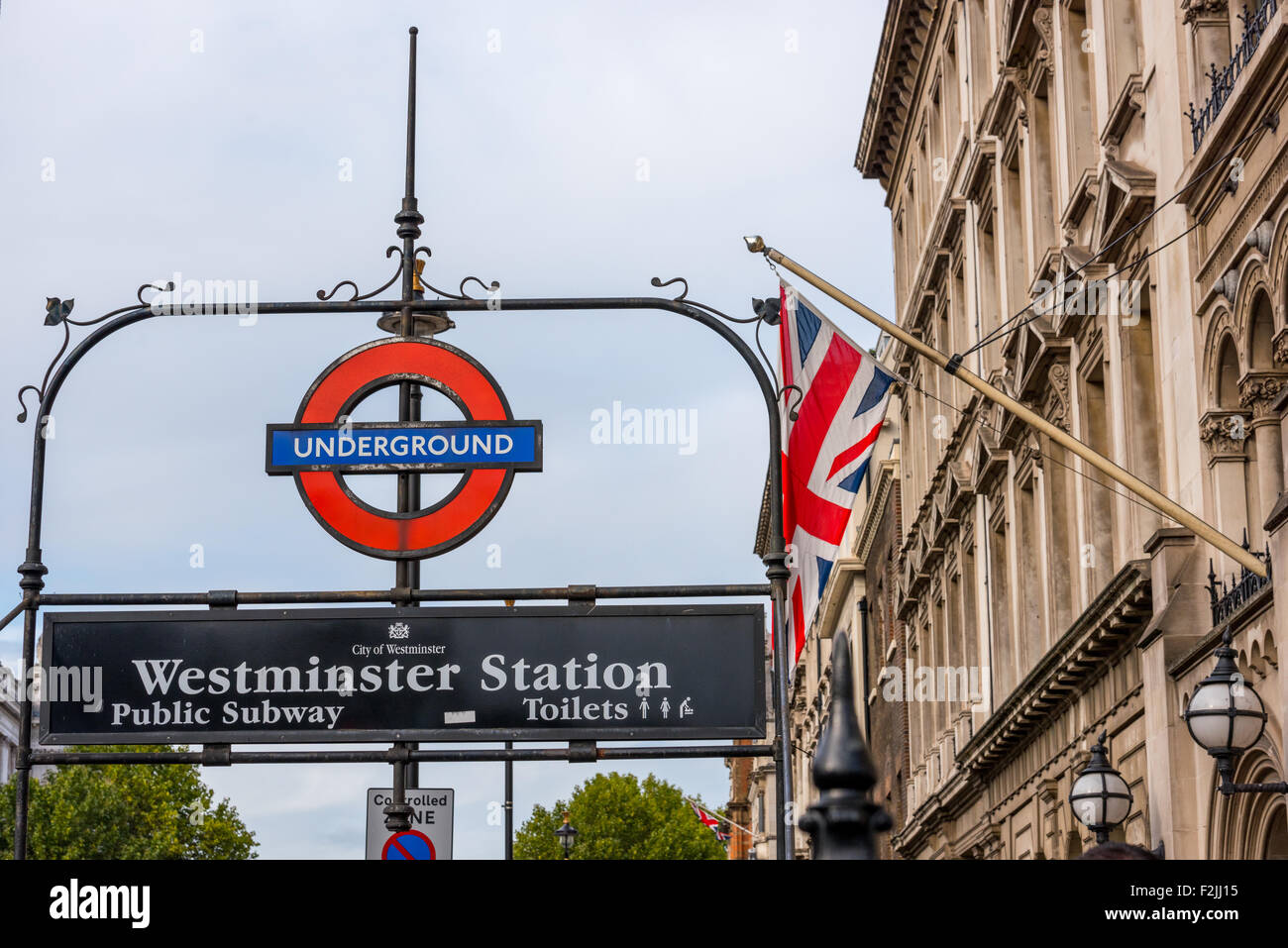 Londoner U-Bahn Zeichen in der City of London-UK Stockfoto