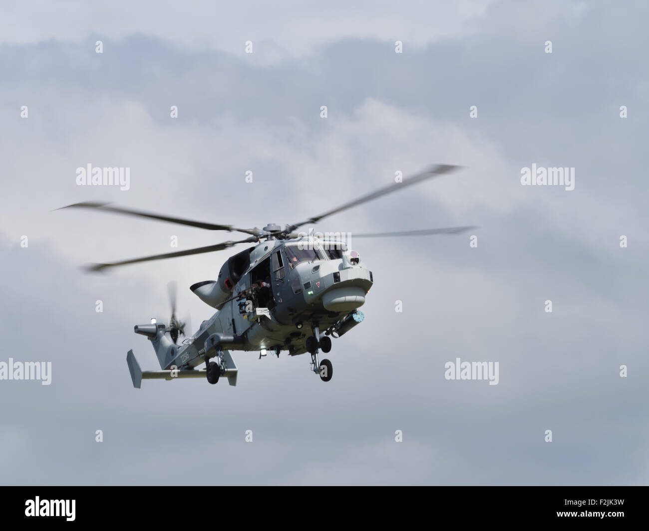 Yeovilton, UK 11. Juli 2015: Lynx Mk 8 Hubschrauber fliegen bei Yeovilton Air Tag. Stockfoto