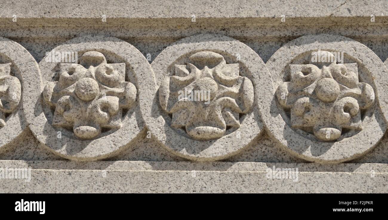 Detail der Dekoration auf der Fassade des Rathauses von Porto, Portugal. Stockfoto