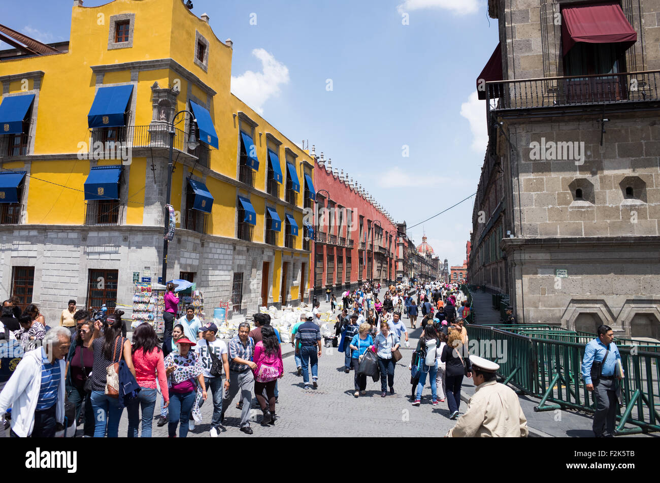 Ein Blick nach unten Moneda im Centro Historico im Herzen von Mexico City, Mexiko. Stockfoto