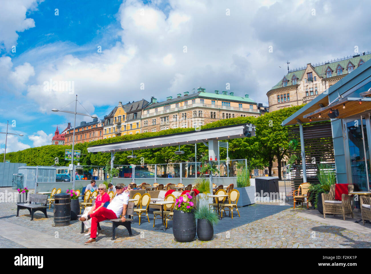 Cafe Terrasse, Strandvägen Straße, Stadtteil Östermalm Stockholm, Schweden Stockfoto