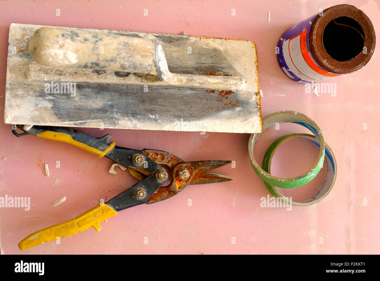 Verschiedene Instrumente für Gipskarton Konstruktionen Stockfoto