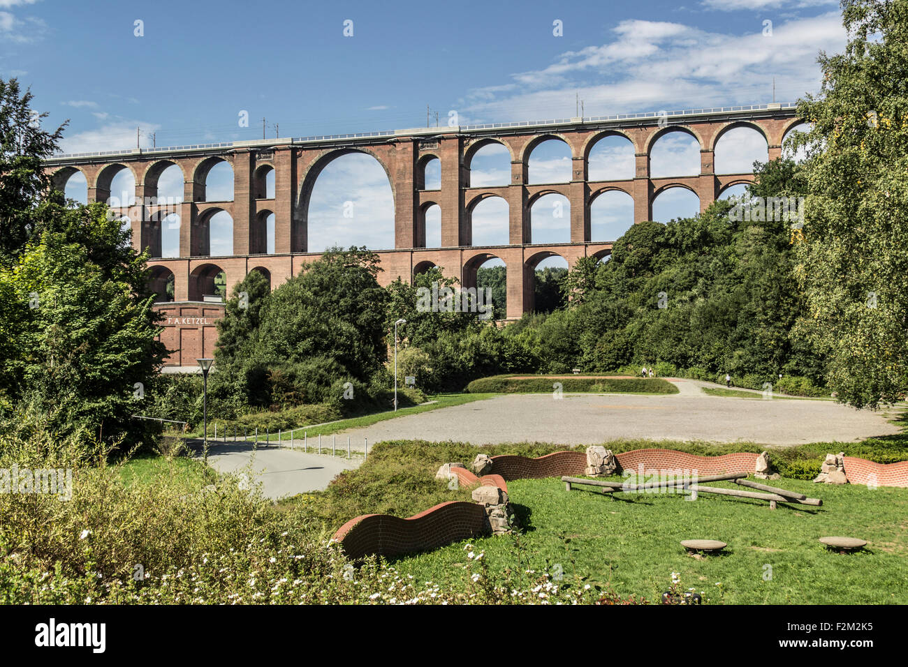 Deutschland, Sachsen, Vogtland, Goeltzsch Viadukt und Ketzel Mühle Stockfoto