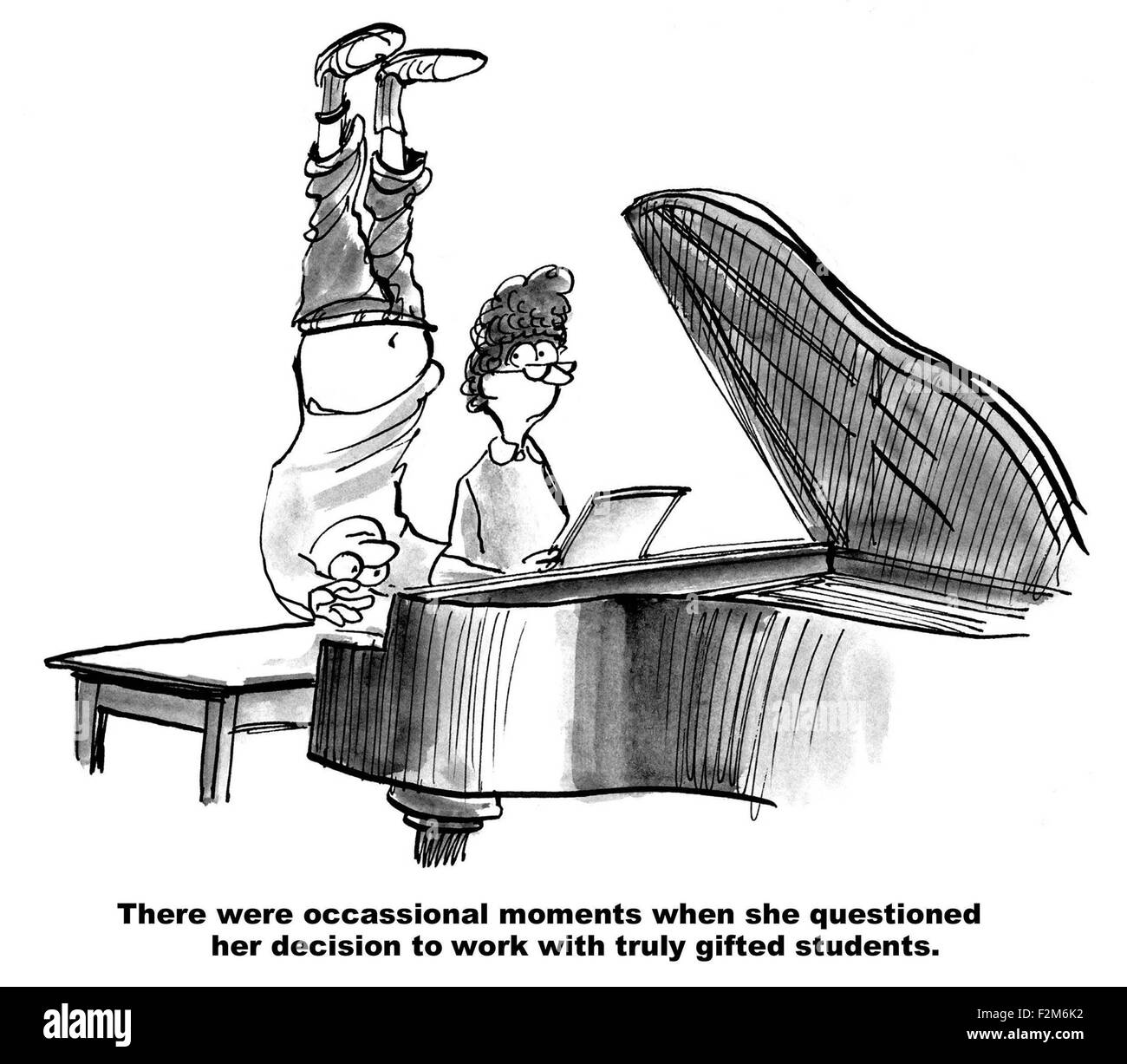 Bildung Cartoon zeigt junge Klavier zu spielen, wie er auf dem Kopf steht "... es gab Momente... wirklich begabte Schülerinnen. Stockfoto