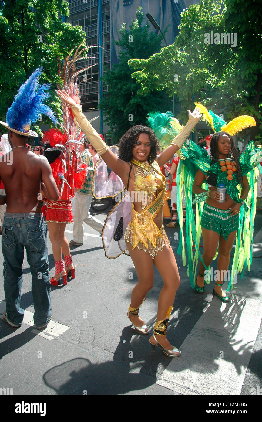 Impressionen: Strassenumzug Karneval der Kulturen, 11. Mai 2008, Berlin-Kreuzberg. Stockfoto