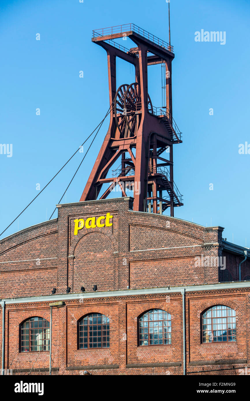 Welterbe Zollverein Zeche in Essen, doppelte Turm Wickelwelle 1/2/8, Stockfoto