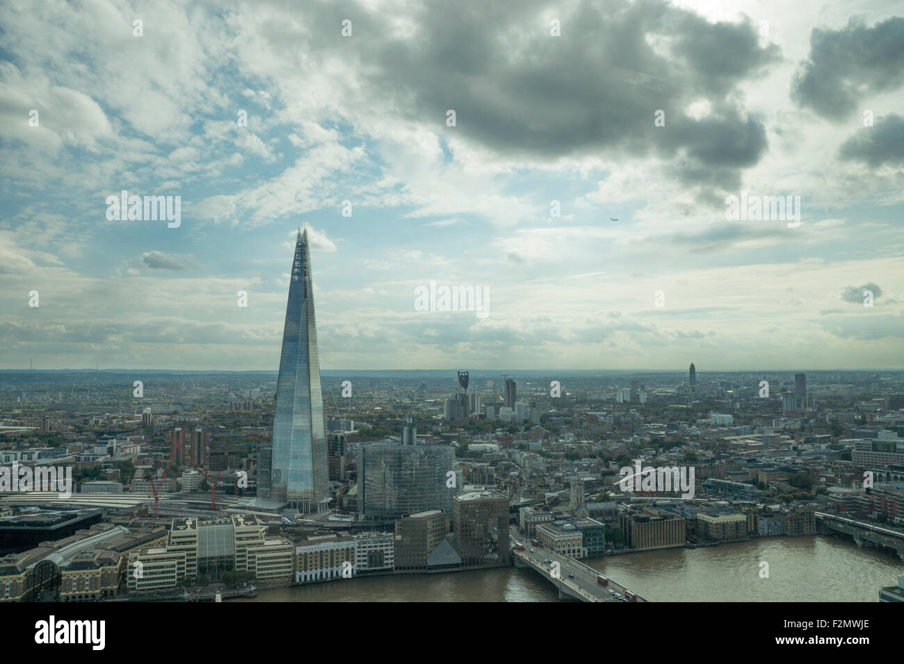 Ein Blick auf die Scherbe, London. Einen Blick auf London, einen Blick auf London Southbank, Skygarden, Sky Garden, 20 Fenchurch Street view Stockfoto