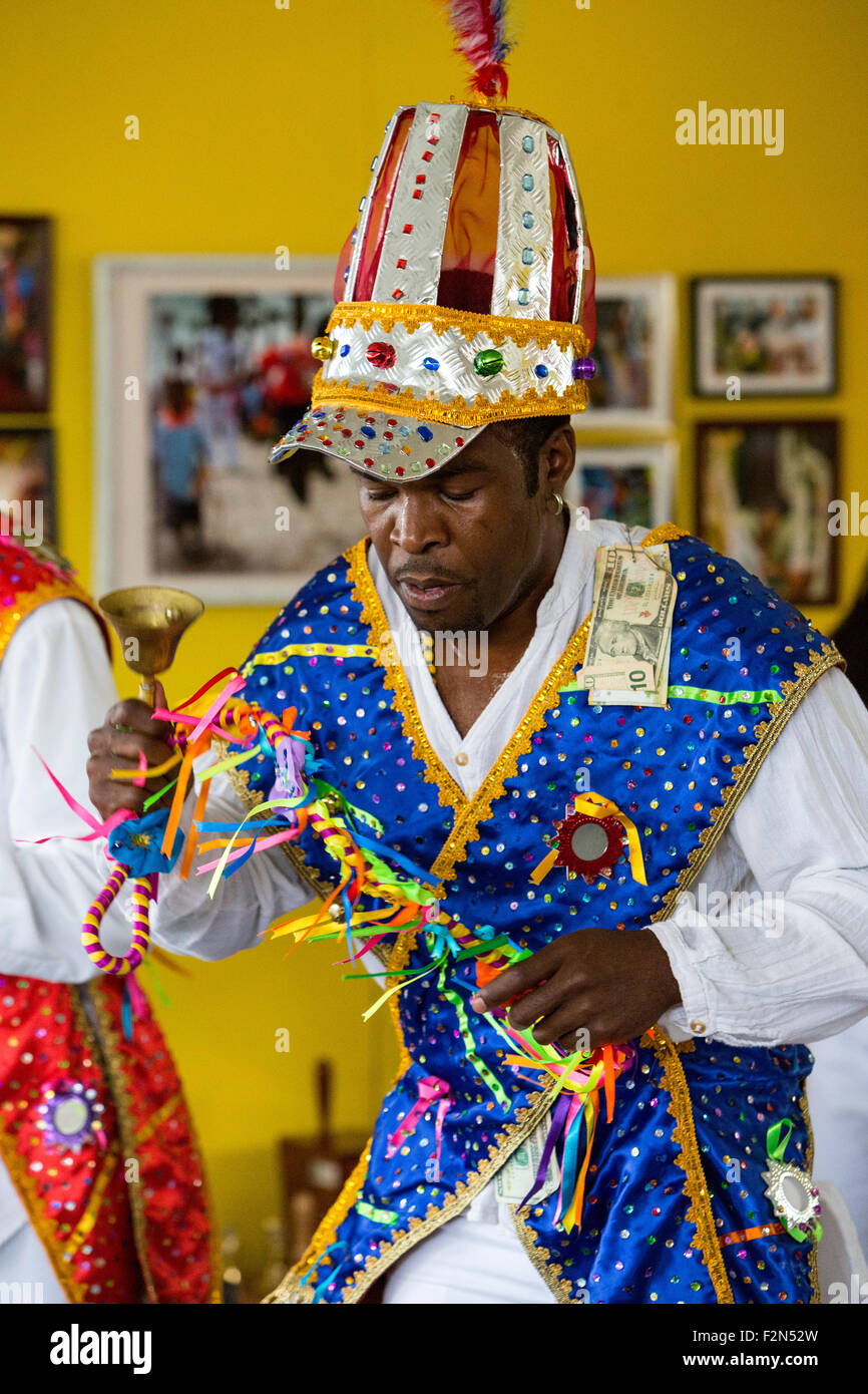 Afro-peruanische Demonstration Zapateo, eine Traditionelle Aufführung, Die Tap-dancing und Musik kombiniert. Stockfoto
