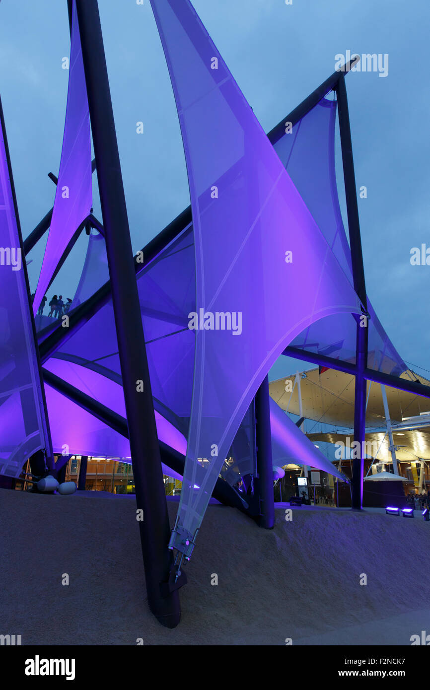 Mailand, Italien, 13. September 2015: Detail des Kuwait Pavillons auf der Messe Expo 2015 Italien. Stockfoto