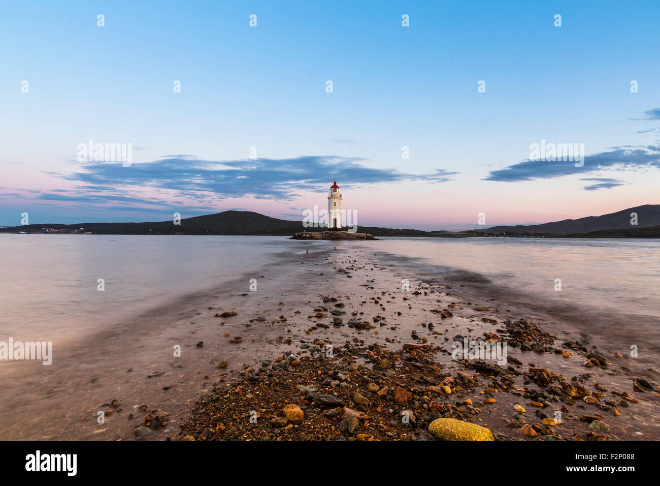 Vladivostok Leuchtturm bei Sonnenuntergang Stockfoto