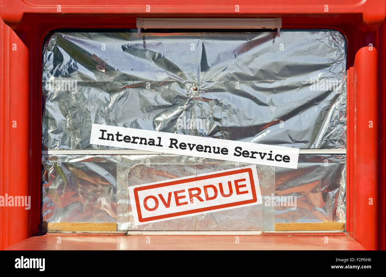 Geschlossene Kiosk von der IRS-Inspektion für überfällig Stockfoto