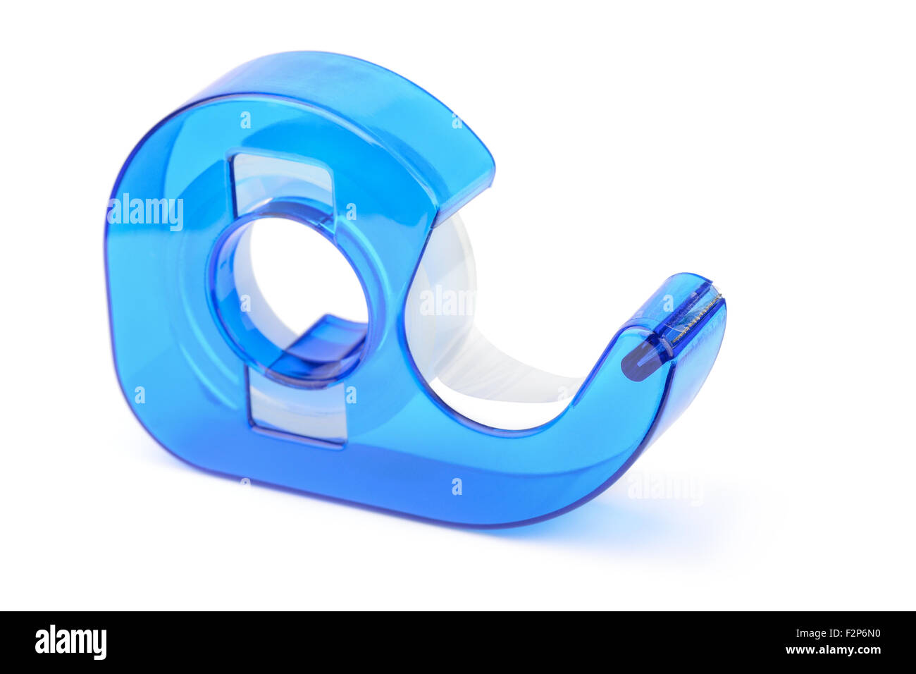 Blaues Klebeband Spender isoliert auf weiss Stockfoto