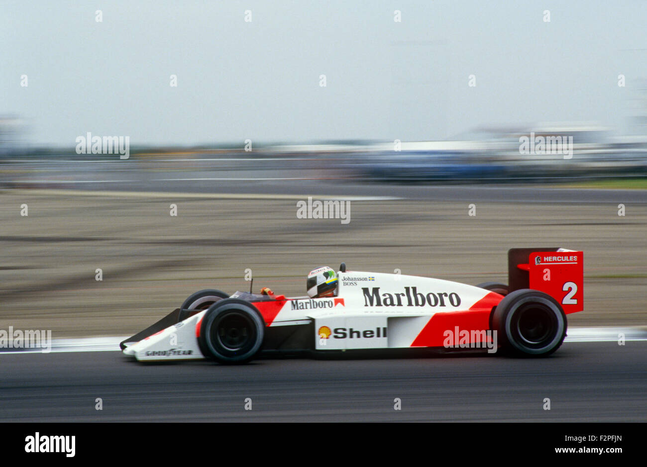 Stefan Johansson in seinem McLaren beim britischen GP in Silverstone 1987 Stockfoto